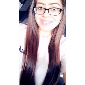 Meet your Posher, Monica